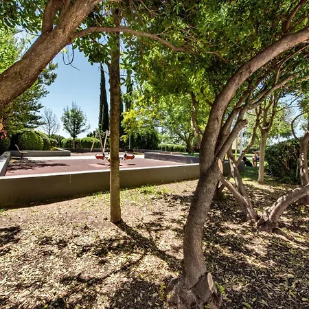 Cosmopolitan Тавира