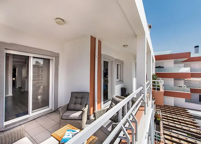 Cosmopolitan アパート